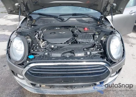 2016 Mini Clubman Cooper z USA, uszkodzony, nr VIN WMWLN5C50G2B34864